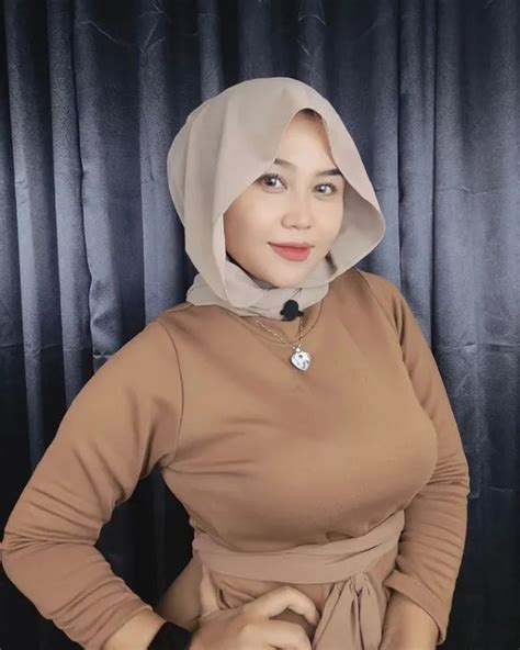 cerita hot janda|Cerita Dewasa Rita Seorang Janda Cantik Penjual Bakso